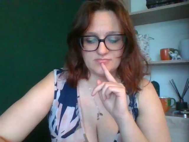 sensualParis live cam on BongaCams