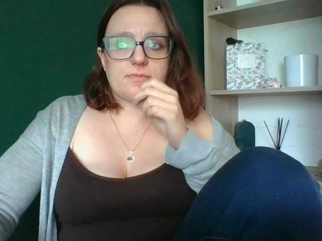 sensualParis live cam on BongaCams