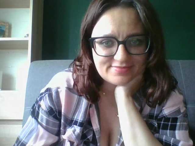 sensualParis live cam on BongaCams