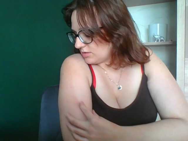 sensualParis live cam on BongaCams