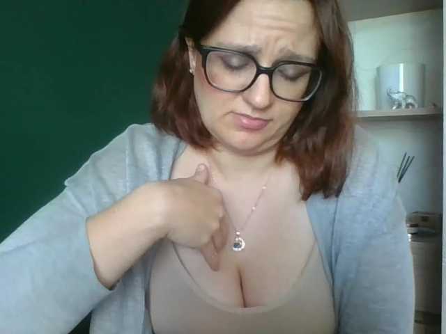 sensualParis live cam on BongaCams