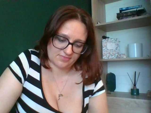 sensualParis live cam on BongaCams