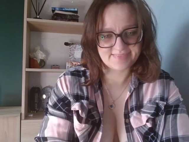 sensualParis live cam on BongaCams