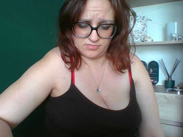 sensualParis live cam preview