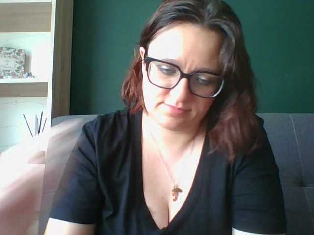 sensualParis webcam bongacams model stream image