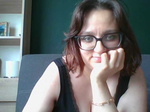 sensualParis live cam on BongaCams