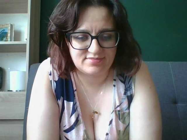 sensualParis live cam on BongaCams