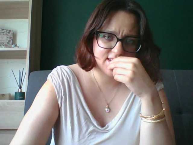 sensualParis live webcam show