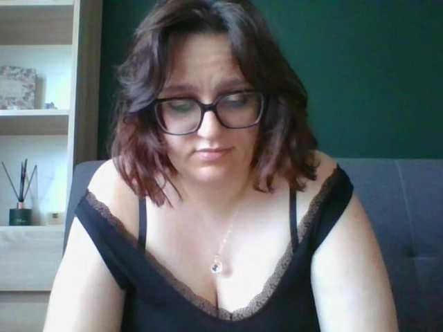 sensualParis live cam on BongaCams