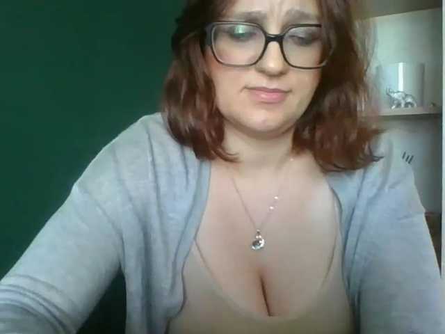 sensualParis live cam preview