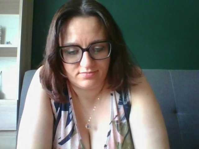 sensualParis live cam on BongaCams