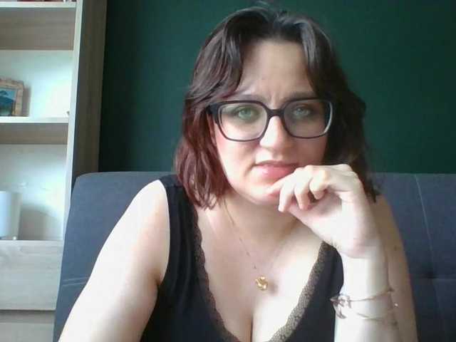 sensualParis live cam on BongaCams