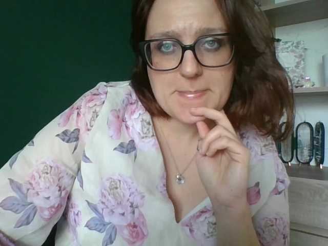 sensualParis live cam preview