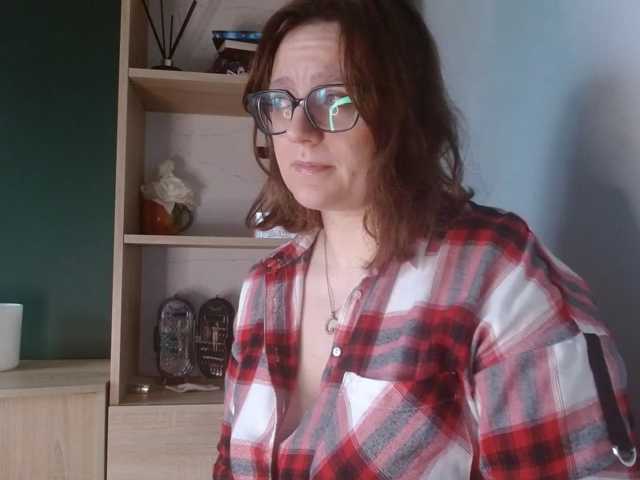 sensualParis live cam on BongaCams