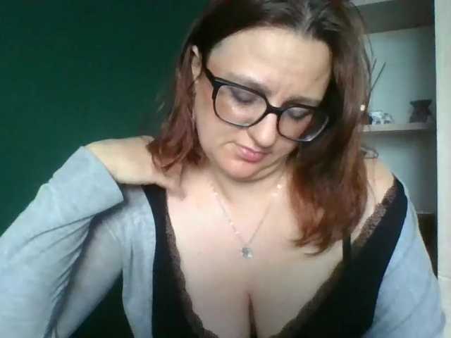sensualParis, live now on BongaCams