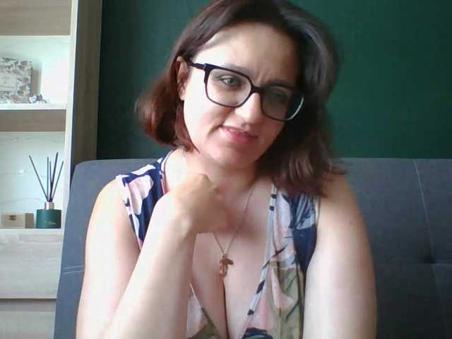 sensualParis live webcam show