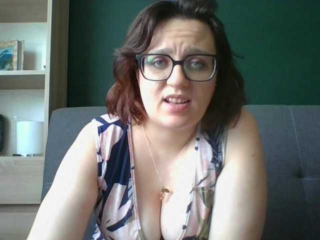 sensualParis live cam on BongaCams
