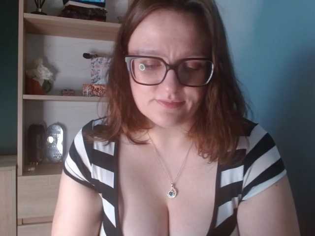 sensualParis live cam on BongaCams