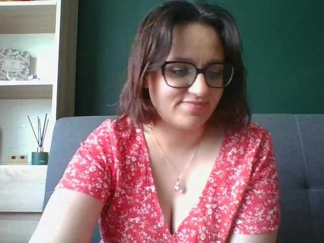 sensualParis live webcam show