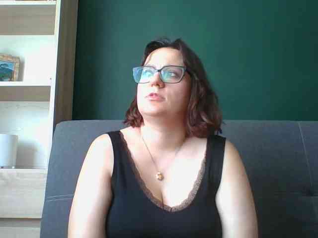 Model: sensualParis