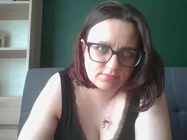 sensualParis webcam