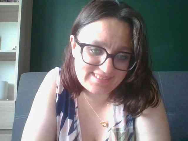 sensualParis webcam