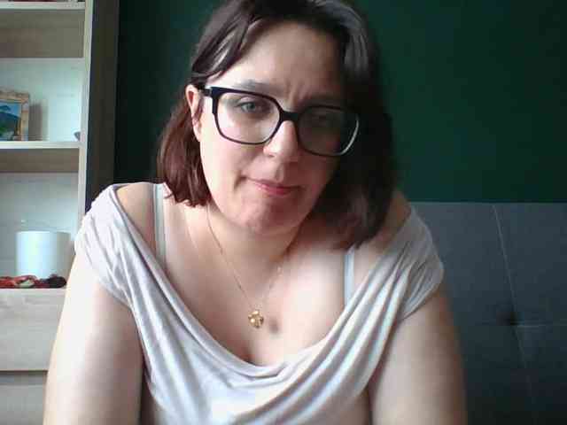 sensualParis webcam