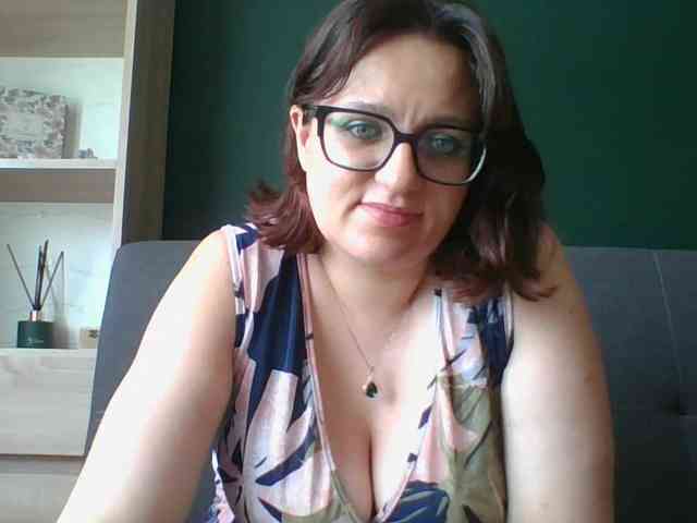 Model: sensualParis