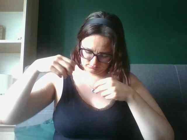 sensualParis webcam