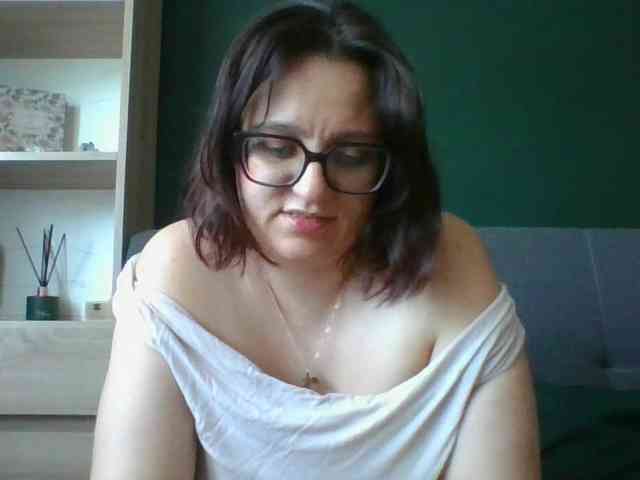 sensualParis webcam