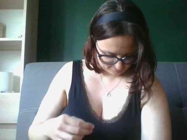 sensualParis webcam