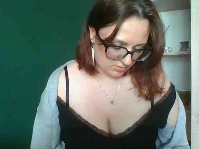 sensualParis webcam
