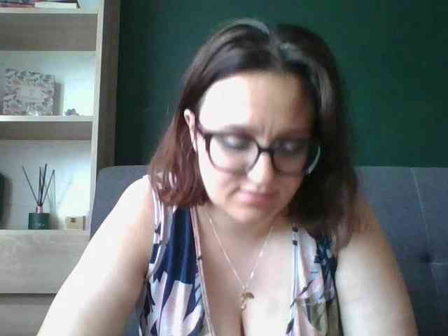 sensualParis webcam