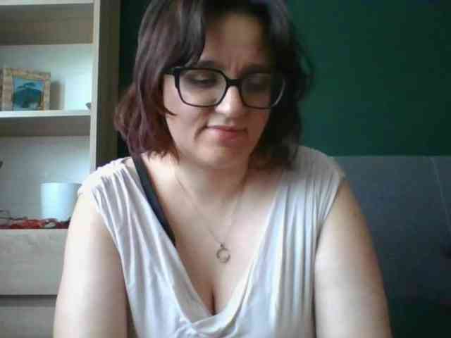sensualParis webcam