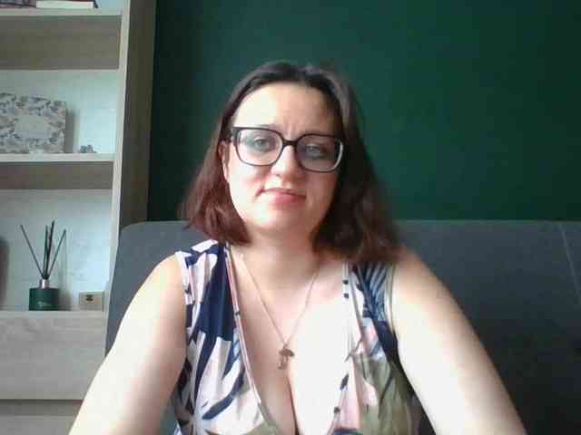 Модель: sensualParis