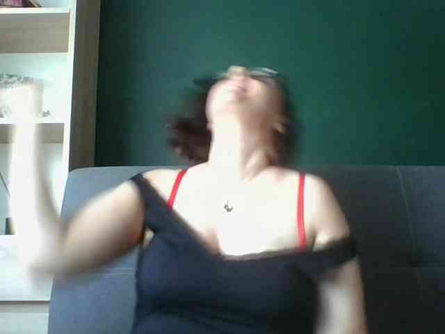 sensualParis webcam