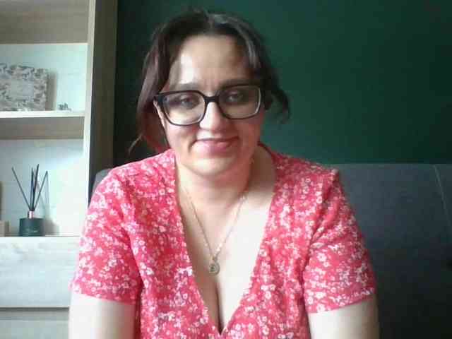 sensualParis Live Webcam on BongaCams