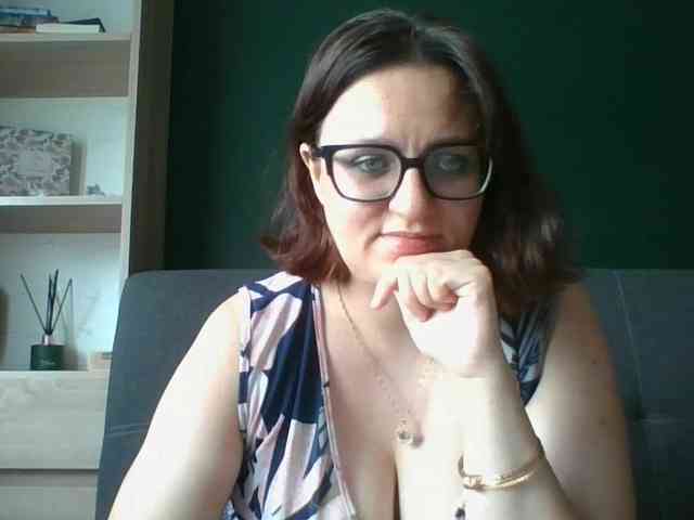 sensualParis webcam
