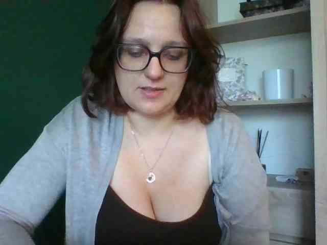 sensualParis webcam