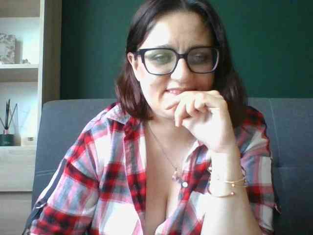 Model: sensualParis