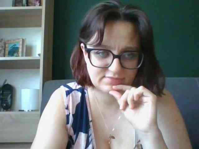 sensualParis webcam