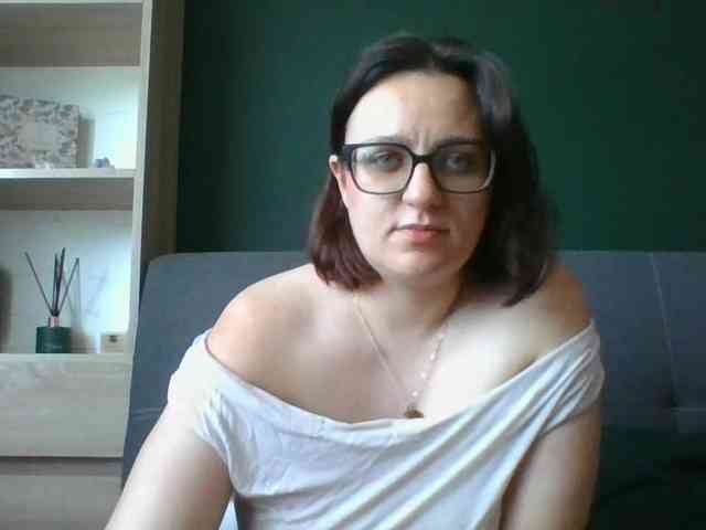sensualParis webcam