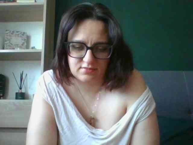 sensualParis webcam