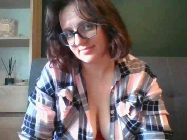 sensualParis webcam