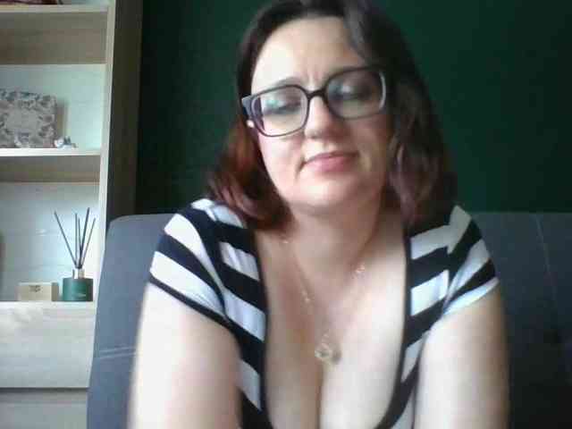 sensualParis webcam
