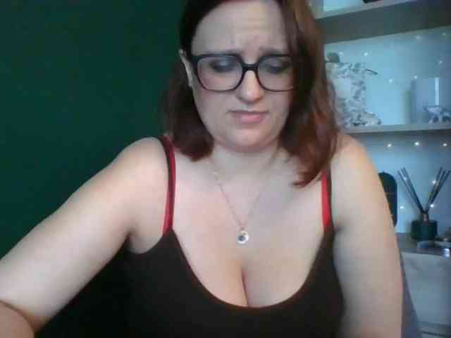 sensualParis webcam