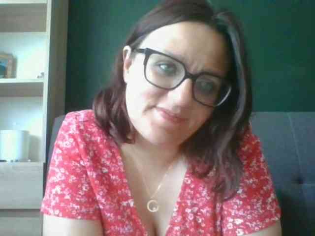 Model: sensualParis