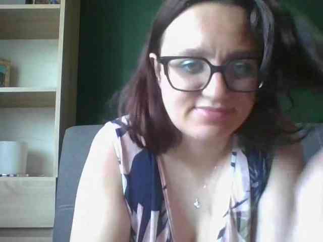 sensualParis webcam