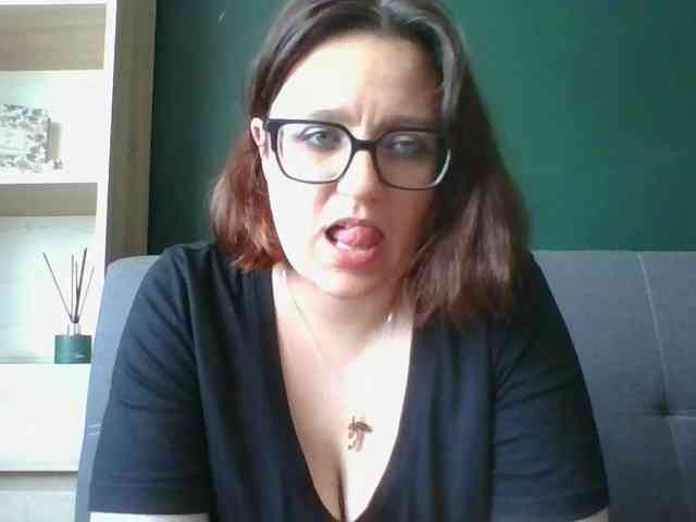 sensualParis webcam