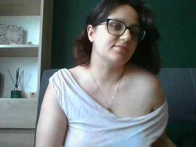 sensualParis webcam
